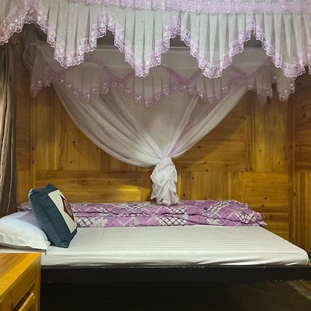 Sue Pa Family Trekking Homestay Sapa Exteriör bild