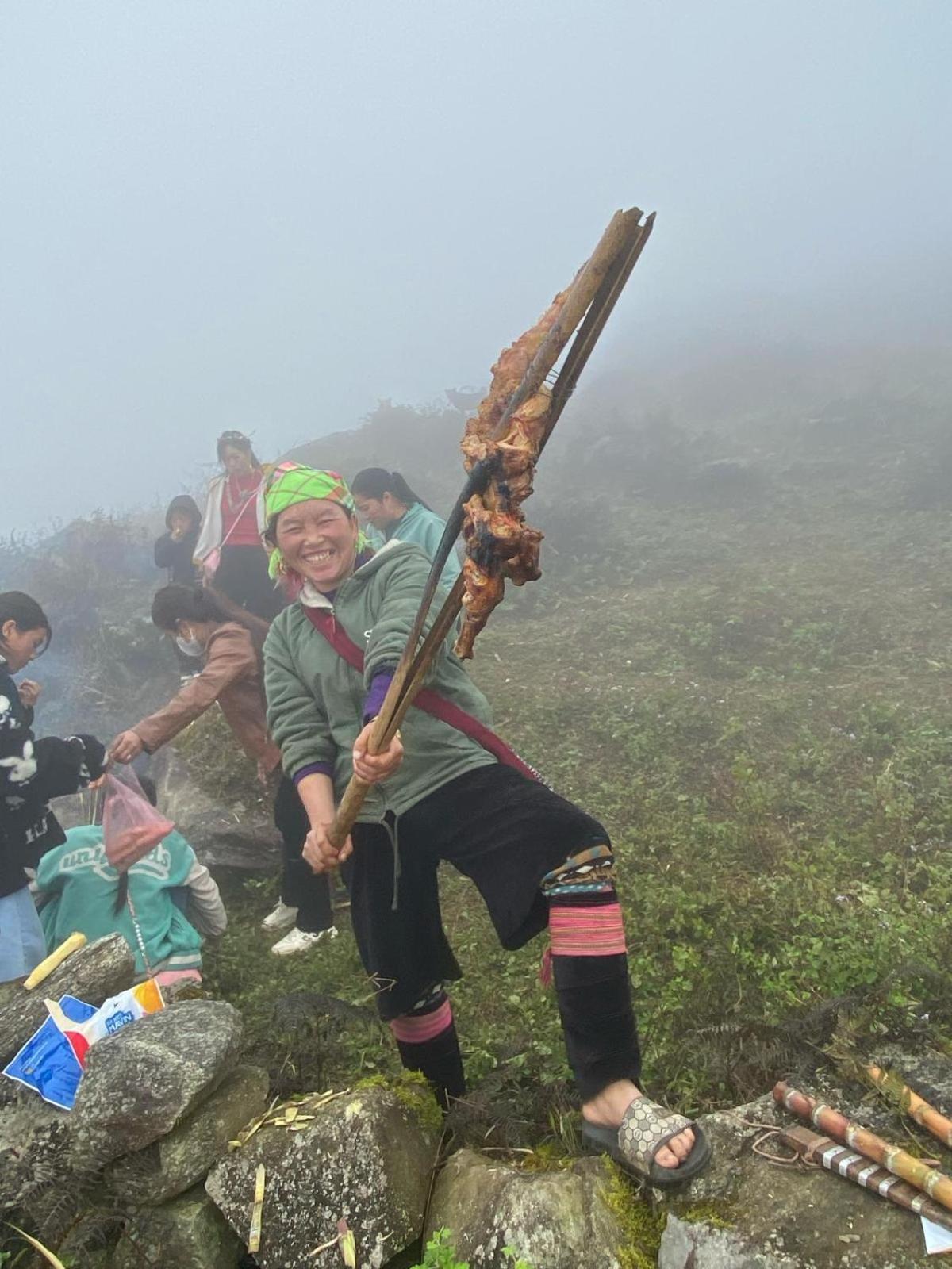Sue Pa Family Trekking Homestay Sapa Exteriör bild