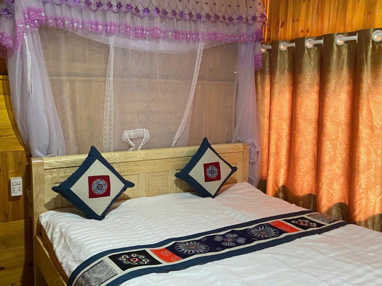 Sue Pa Family Trekking Homestay Sapa Exteriör bild