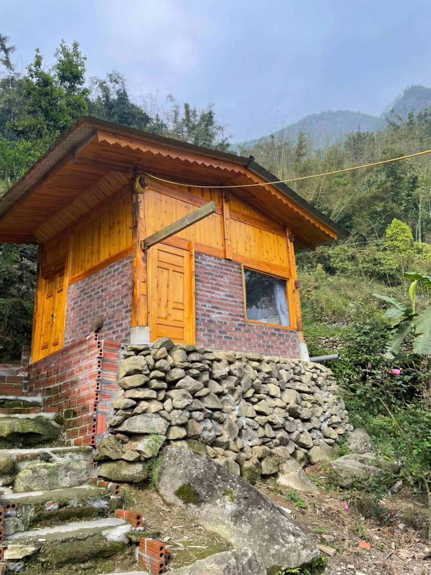 Sue Pa Family Trekking Homestay Sapa Exteriör bild