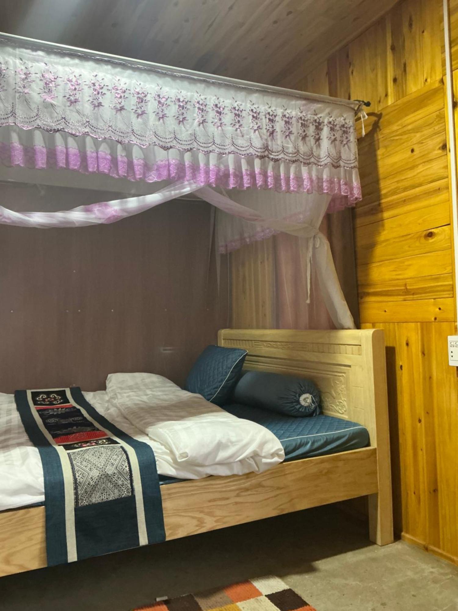 Sue Pa Family Trekking Homestay Sapa Exteriör bild