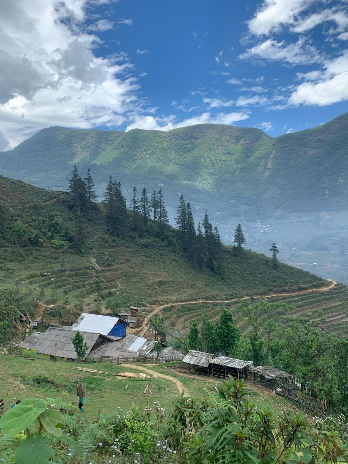 Sue Pa Family Trekking Homestay Sapa Exteriör bild